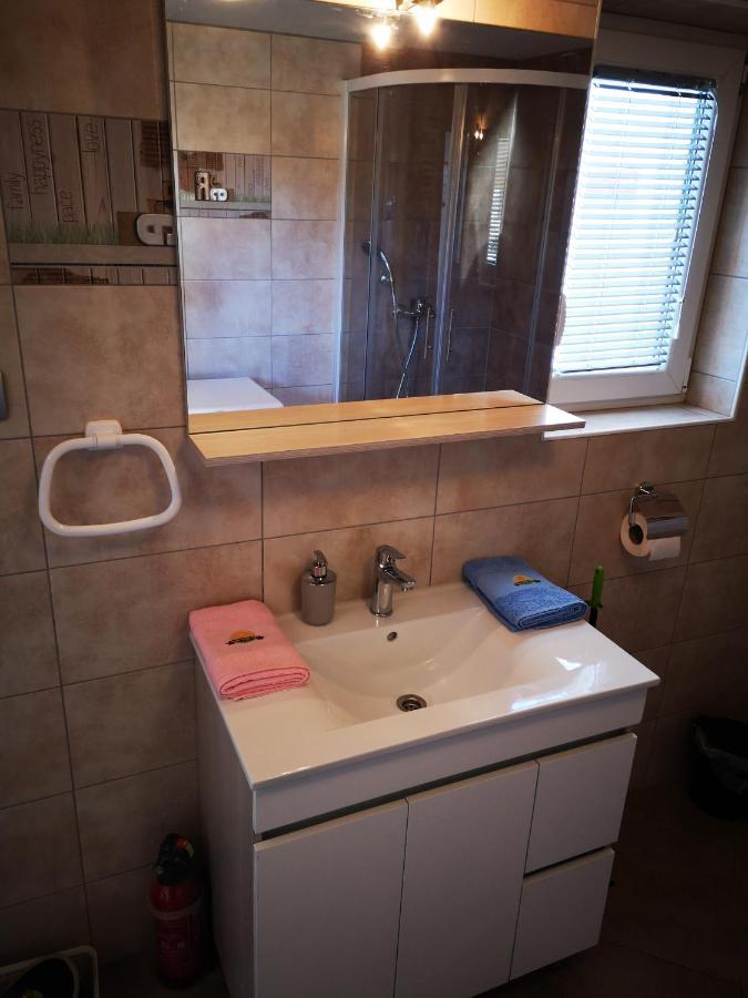 Ema Apartment