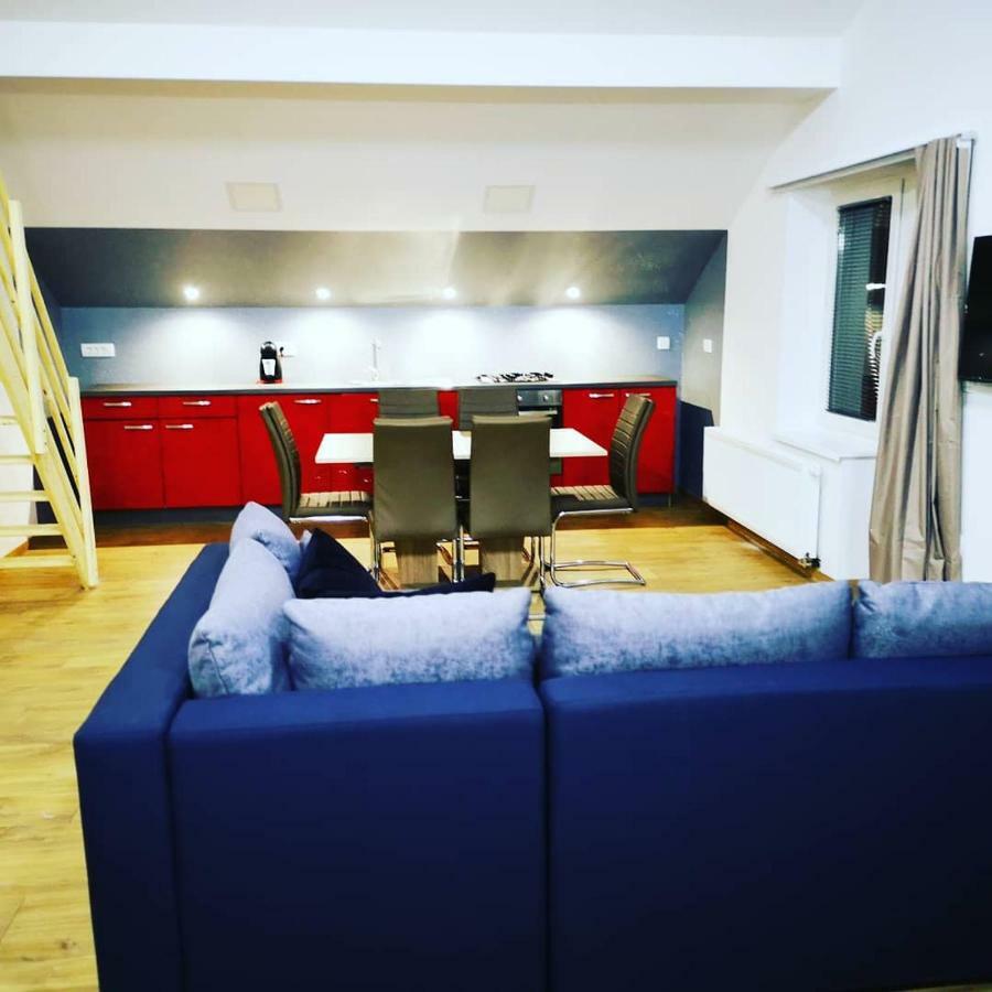 Apartment Ema *